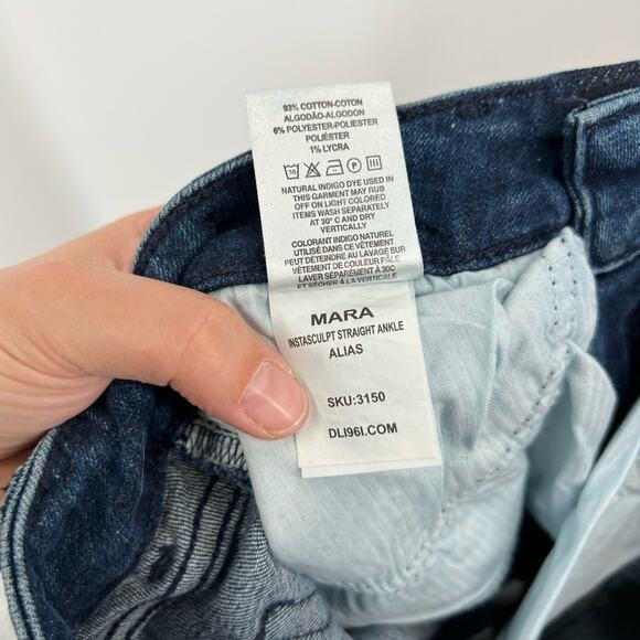 DL1961 Mid-Rise Mara Instasculpt Straight Ankle Jeans in Alias - Picture 7 of 7